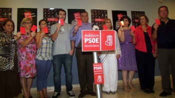 tarjeta roja al maltrato Asociaciones del municipio apoyaron la denuncia
