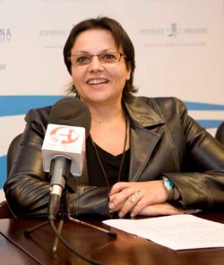 Elena Benitez IU Elena Benitez, Portavoz de IU en Benalmádena