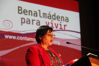 Elena_Benitez_candidatura_IU La candidata Elena Benítez convenció con un discurso tranquilo y directo