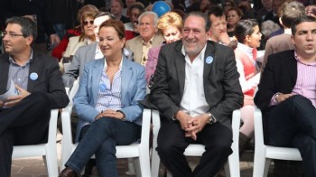 bendodo_moya_pp Elias Bendodo apoya la candidatura de Moya