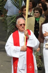 procesión de palmas y olivos en Benalmádena Pueblo