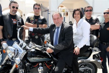 amoto Original rueda de prensa ofrecida por el primer edil, la delegada de Puerto y los presidentes de los clubes