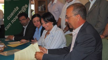 IU Mancomunidad Once candidatos de IU firmaron el acuerdo