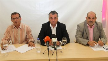 rp bases politicas benalmadena (1) Salido, Carnero y Artacho presnetaron las lineas maestras de su política de gobierno