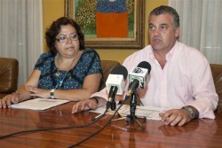 González y Carnero en rueda de prensa