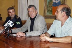 20110727_rp_zamora_carnero_arroyo_(rapifoto) Zamora, Carnero y Arroyo informaron en rueda de prensa