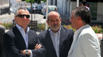 Paulino_Plata_Artacho_Carnero_www-guiadebenalmadena-com Paulino Plata, Paco Artacho y Javier Carnero visitaron el Museo Precolombino Felipe Orlando