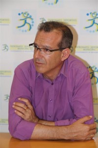 Francisco Salido -www-guiadebenalmadena-com “Hacía años que las palmeras no se recortaban, dando una sensación de abandono y descuido muy perjudicial para la imagen de un municipio turístico como es Benalmádena”