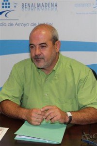 Francisco_Artacho_www-guiadebenalmadena-com Artacho: “Los usuarios de esta línea merecen un servicio de transporte adecuado y cercano"