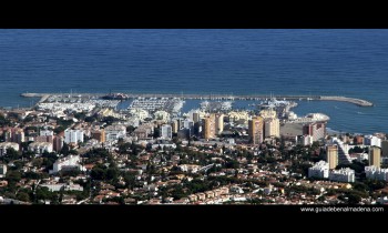 20111010_Puerto_Deportivo_1280x768_www-guiadebenalmadena-com El nuevo puerto contará con más de 40.000 m2 mas de zonas comerciales y podrá albergar grandes yates