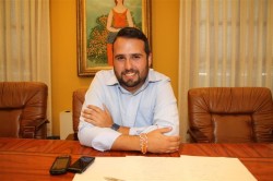 20111013_rp_olea_desfribiladores_www-guidebenalmadena-com El nuevo equipo se utilizará en las instalaciones deportivas de Retamar y El Tomillar