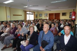 20111026_Anica_Torres El salón del Anica Torres acogió la reunión