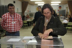 Elena Galán ejerció su derecho al voto a las 12:30 en La Paloma