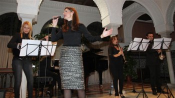 La música de grandes películas sonaron en El Bil Bil