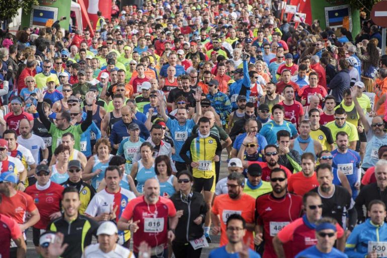 La XXVI Media Maratón de Torremolinos incorpora desfibriladores en su  recorrido – Guía de Benalmádena